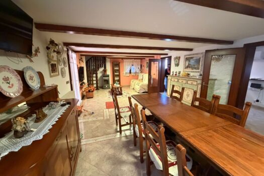 CAVARZERE: 117B: VILLA SINGOLA CON GARAGE DOPPIO