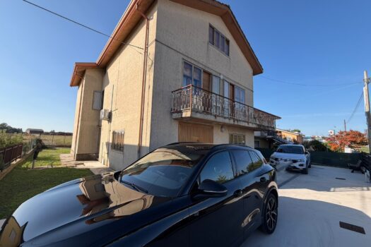 CAVARZERE: 116B: CASA SINGOLA CON SCOPERTO