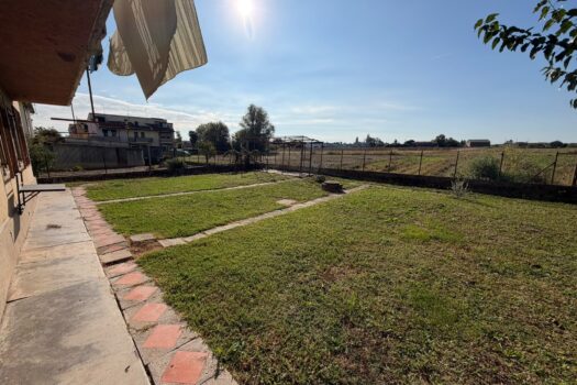 CAVARZERE: 116B: CASA SINGOLA CON SCOPERTO