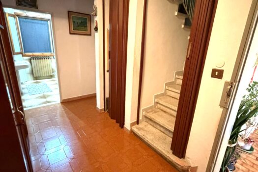 CAVARZERE: 128B: CASA SINGOLA CON SCOPERTO